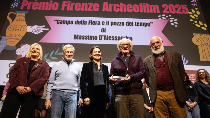 Massimo D'Alessandro, Author and Director, receives the Audince Award at 2025 Firenze Archeofilm